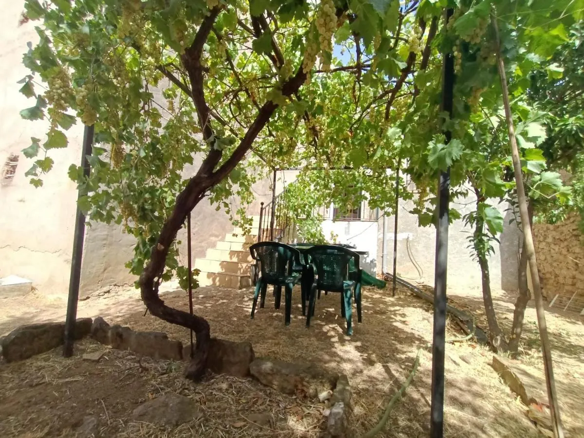 Holiday home Vivienda Rural Los Iberos M&M, Castellar de Santisteban Spain